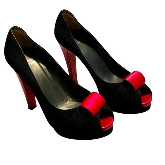 Stuart Weitzman Black Red Lacquer Pin Up Goth Vamp Peep Toe platform Heel 8 - Picture 9 of 15